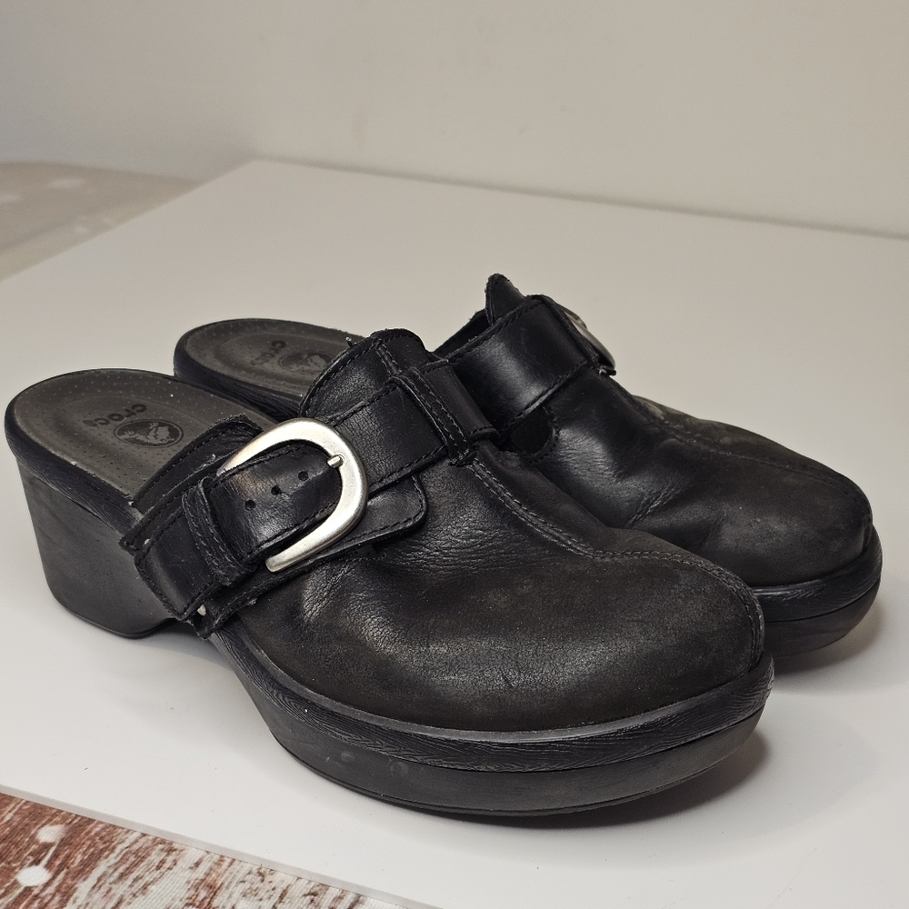 CROCS Black Leather Upper Women's Mules with Silver Buckle Size 7